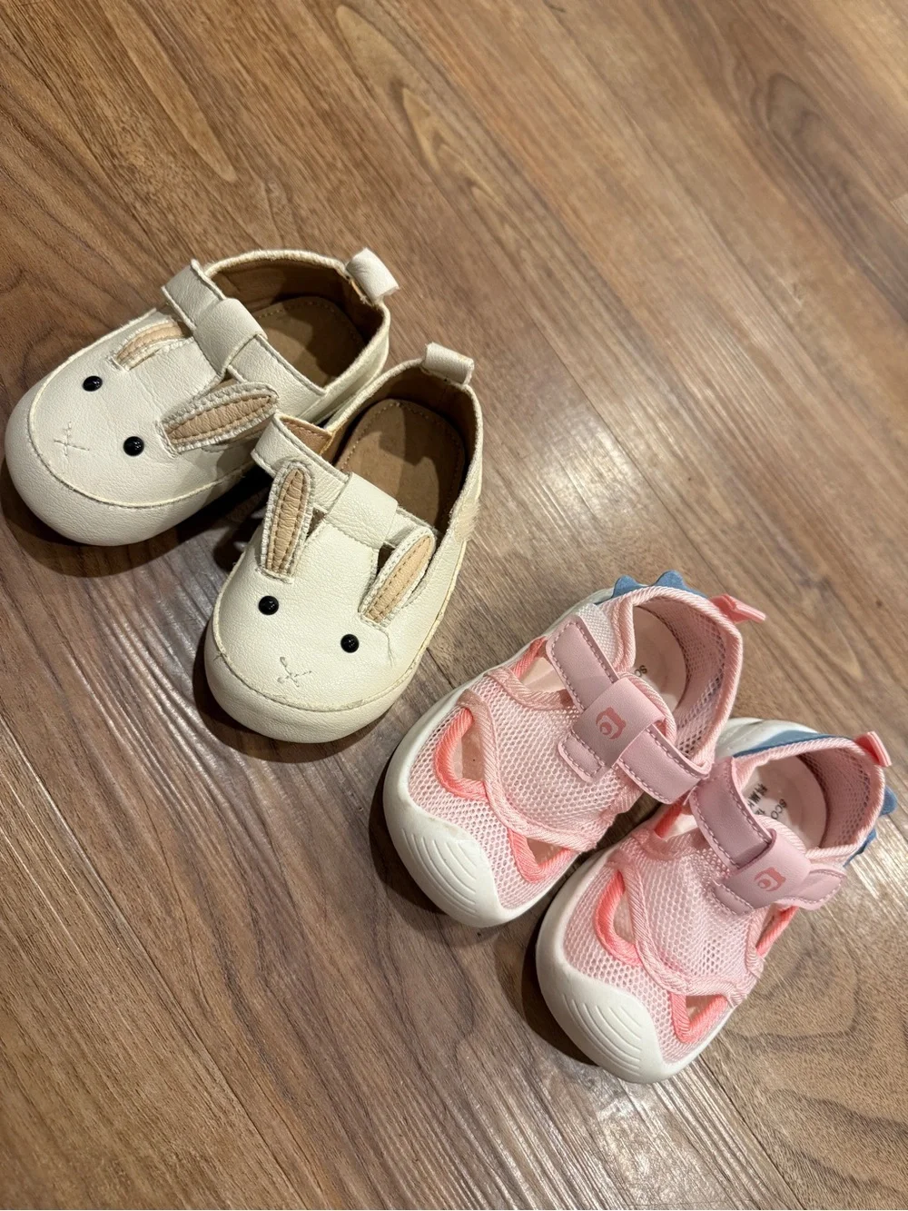 Toddler girl shoes 12-24M size 5
